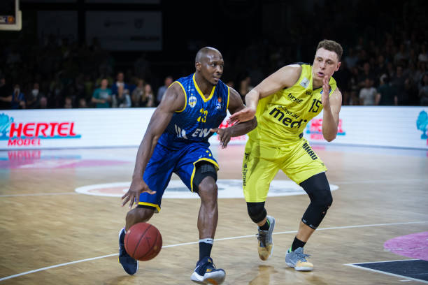 寓意自己是 寓意自己是