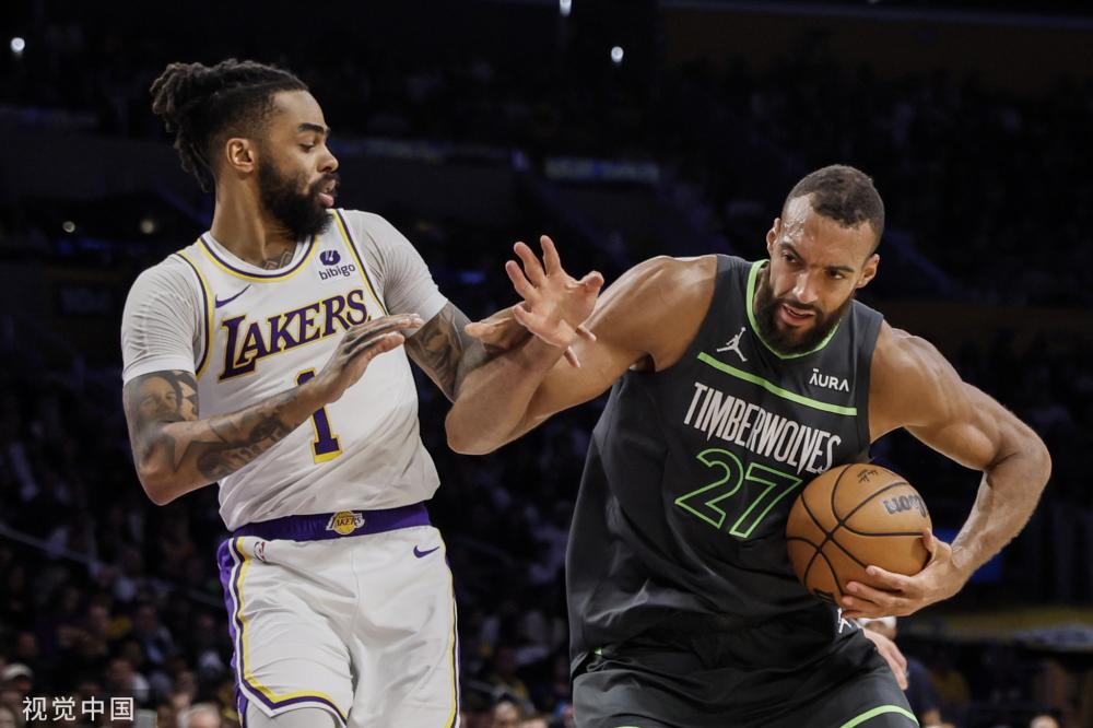 她也经历了 她也经历了