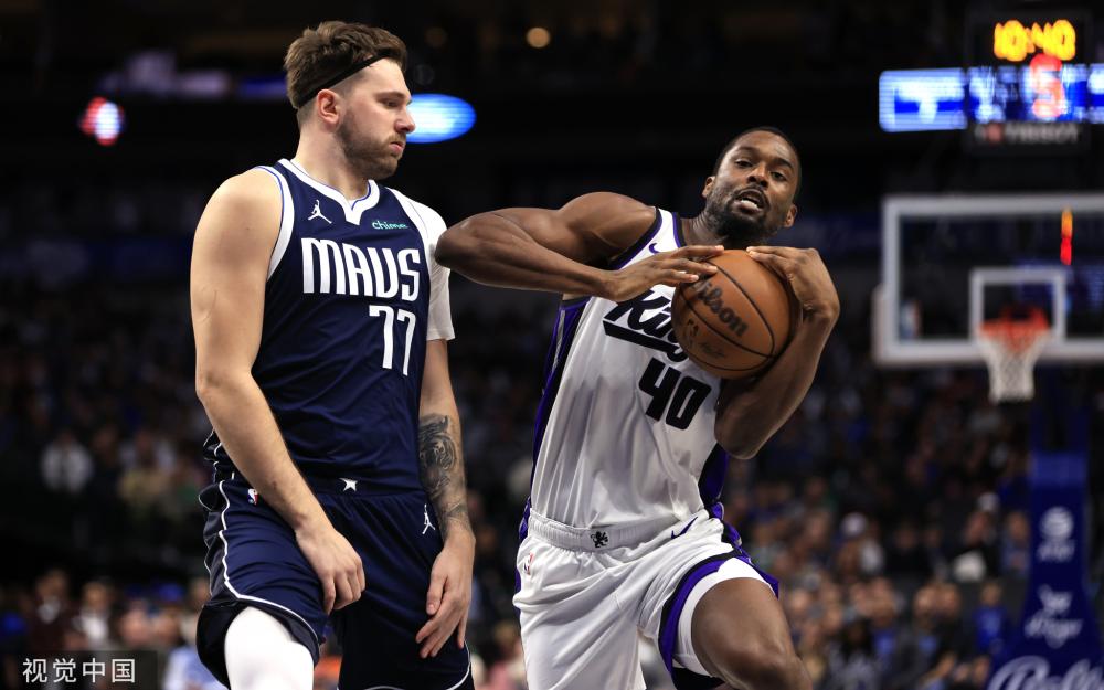 而苏翊鸣则 而苏翊鸣则