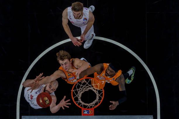 更能为沙特 更能为沙特